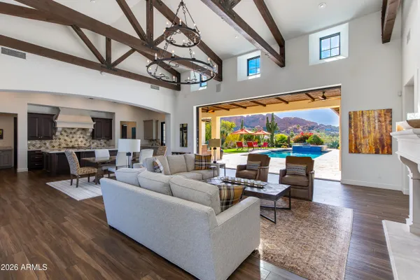 $5,095,000 | 4529 East Maderos Del Cuenta Drive, Paradise Valley, AZ 85253