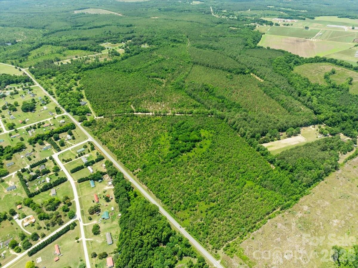 464 Lark Road Cheraw, SC 29520 - Photo 20 of 48