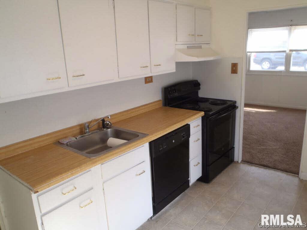 2865 Hoover Avenue Springfield, IL 62703 - Photo 2 of 11