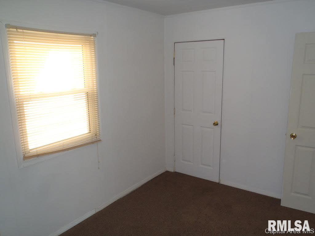 2865 Hoover Avenue Springfield, IL 62703 - Photo 5 of 11