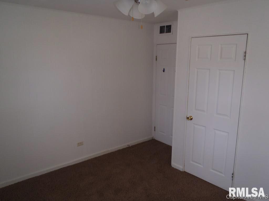 2865 Hoover Avenue Springfield, IL 62703 - Photo 6 of 11
