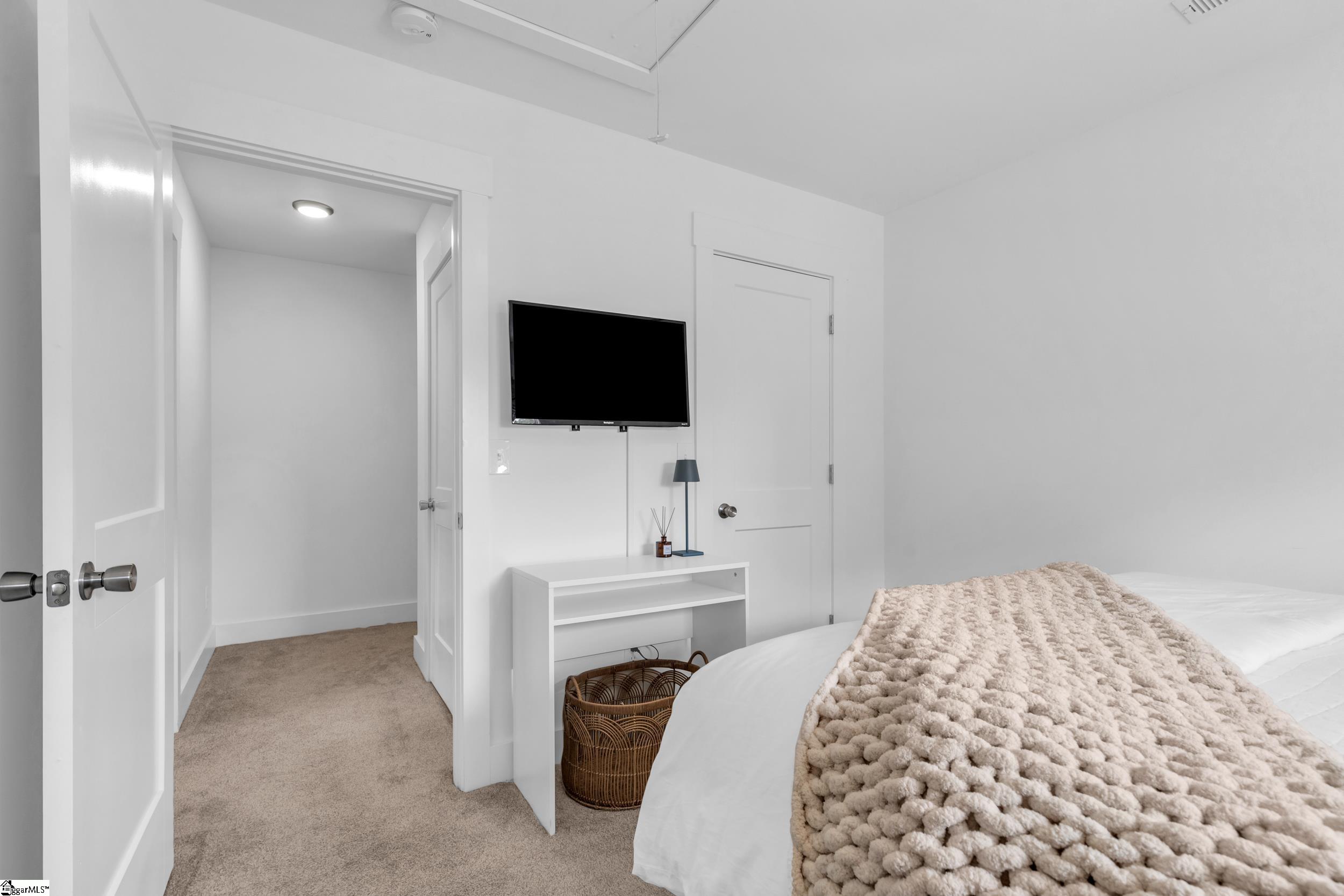 108 Arden Street Extension Greenville, SC 29607 - Photo 21 of 38 Gallery Image 21