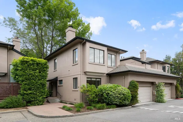 $1,375,000 | 36 Mariposa Avenue, Unit 2, San Anselmo, CA 94960