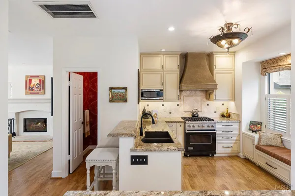$1,375,000 | 36 Mariposa Avenue, Unit 2, San Anselmo, CA 94960
