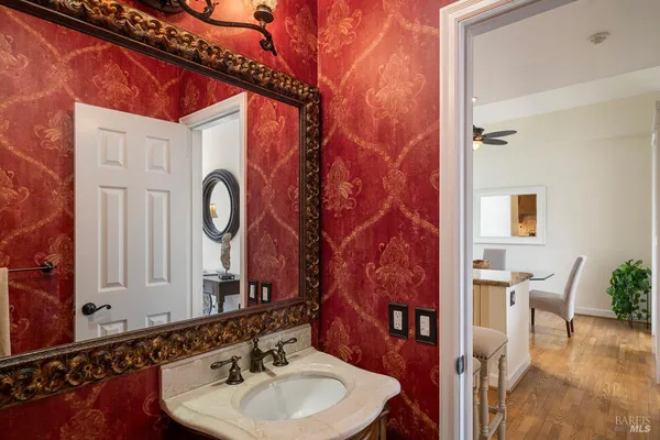 $1,375,000 | 36 Mariposa Avenue, Unit 2, San Anselmo, CA 94960