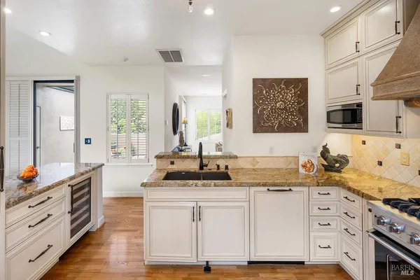 $1,375,000 | 36 Mariposa Avenue, Unit 2, San Anselmo, CA 94960