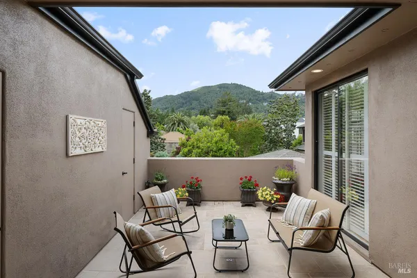 $1,375,000 | 36 Mariposa Avenue, Unit 2, San Anselmo, CA 94960