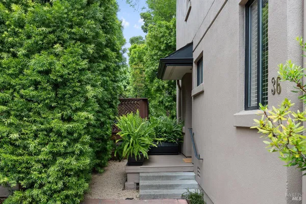 $1,375,000 | 36 Mariposa Avenue, Unit 2, San Anselmo, CA 94960