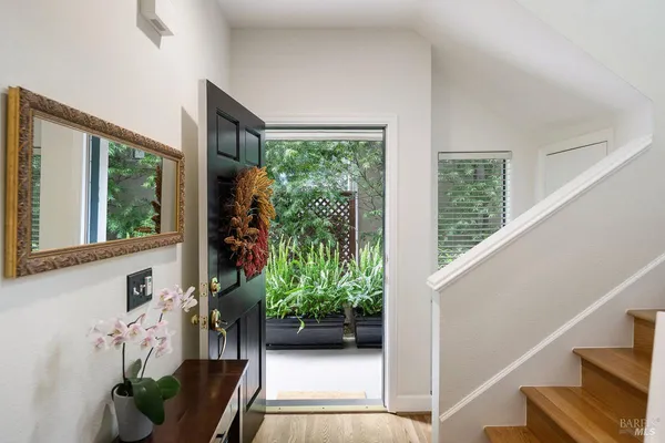 $1,375,000 | 36 Mariposa Avenue, Unit 2, San Anselmo, CA 94960