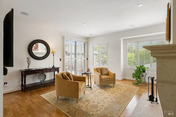 $1,375,000 | 36 Mariposa Avenue, Unit 2, San Anselmo, CA 94960
