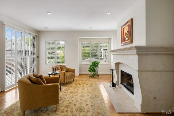 $1,375,000 | 36 Mariposa Avenue, Unit 2, San Anselmo, CA 94960