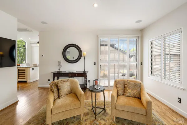 $1,375,000 | 36 Mariposa Avenue, Unit 2, San Anselmo, CA 94960