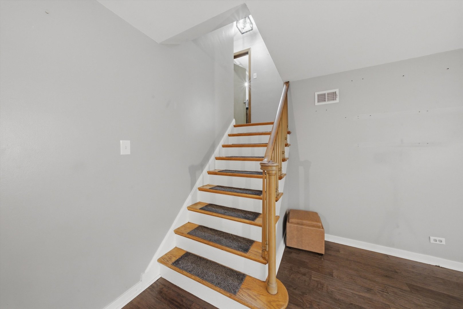 390 Bartram Road Riverside, IL 60546 - Photo 23 of 65 Gallery Image 23