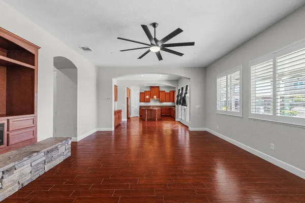 $1,100,000 | 1144 Clearwater Creek Boulevard, Manteca, CA 95336