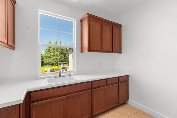 $1,100,000 | 1144 Clearwater Creek Boulevard, Manteca, CA 95336