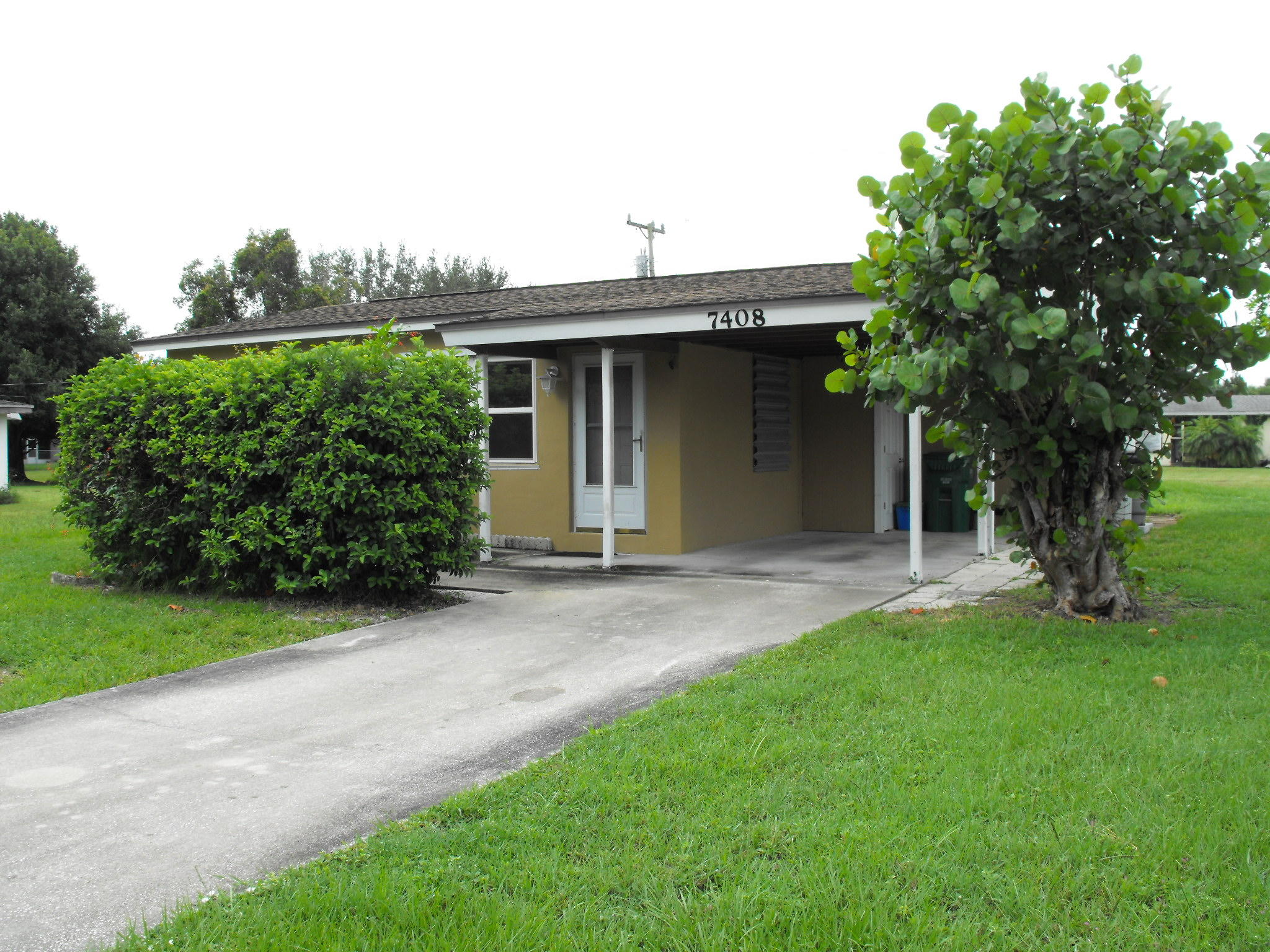7408 Arthurs Road Fort Pierce, FL 34951 - Photo 1 of 16 FRONT