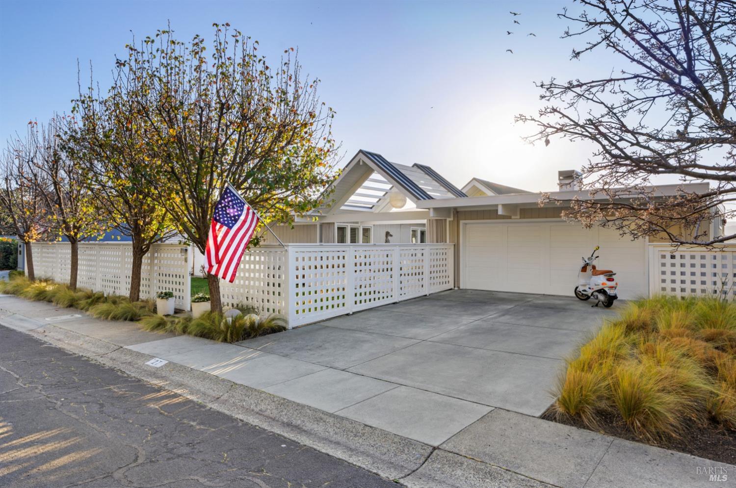27 West Shore Road Belvedere, CA 94920 - Photo 48 of 66