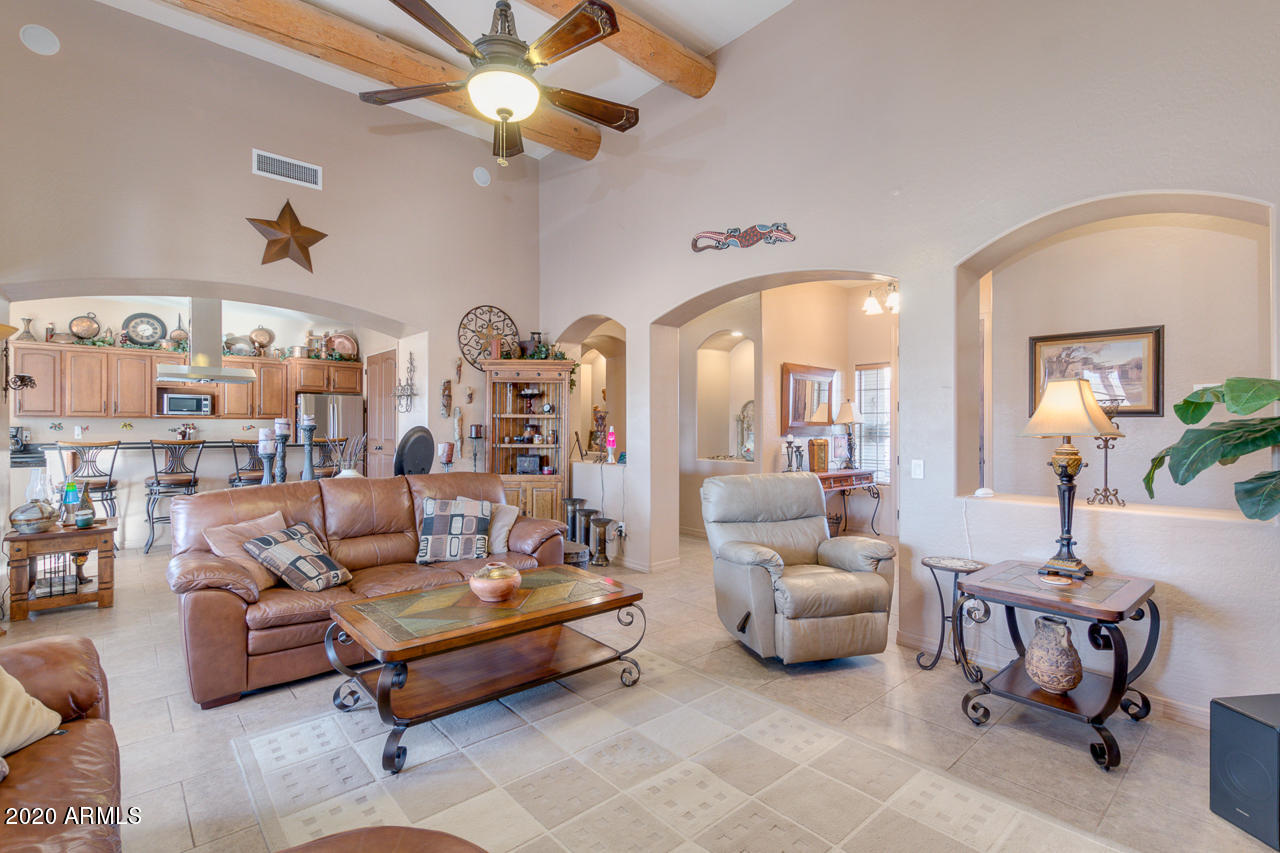 17978 North Stonebluff Road Maricopa, AZ 85139 - Photo 11 of 86 11-Stonebluff