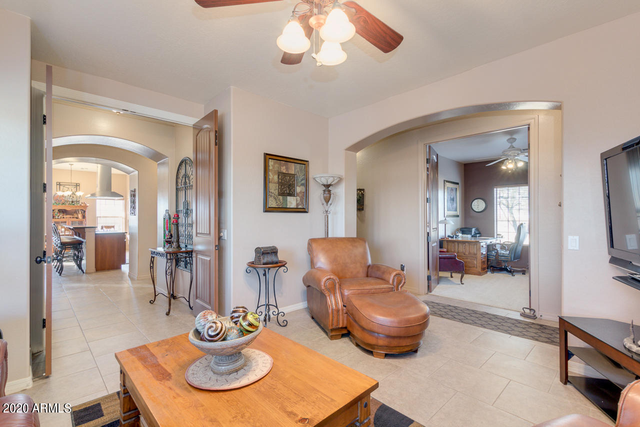 17978 North Stonebluff Road Maricopa, AZ 85139 - Photo 14 of 86 14-Stonebluff