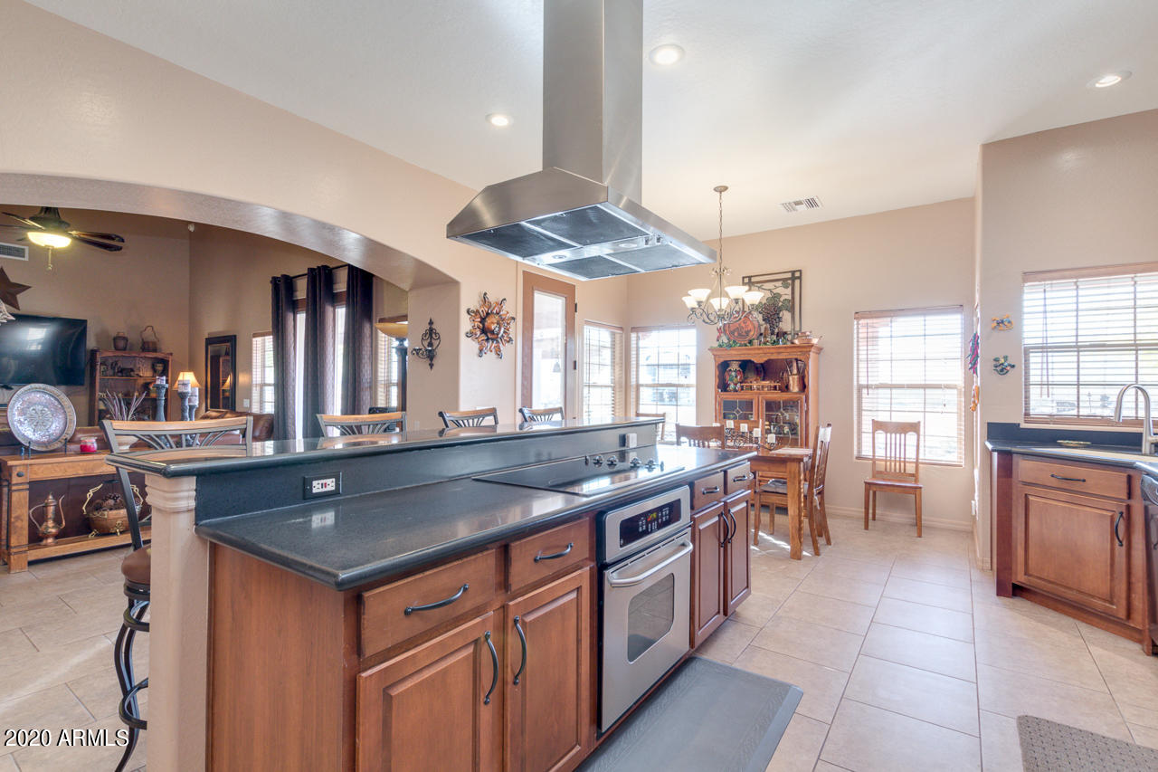 17978 North Stonebluff Road Maricopa, AZ 85139 - Photo 21 of 86 21-Stonebluff