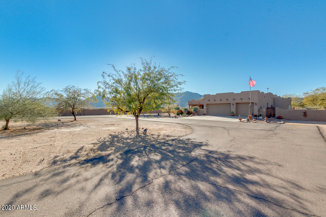 17978 North Stonebluff Road Maricopa, AZ 85139 - Photo 4 of 86 04-Stonebluff