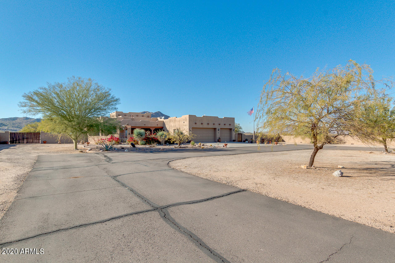 17978 North Stonebluff Road Maricopa, AZ 85139 - Photo 5 of 86 05-Stonebluff