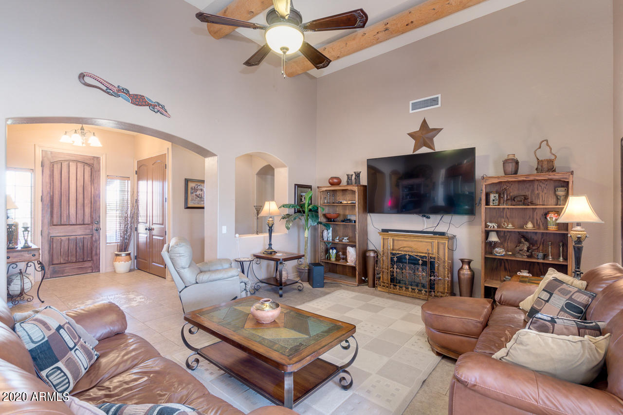 17978 North Stonebluff Road Maricopa, AZ 85139 - Photo 10 of 86 10-Stonebluff