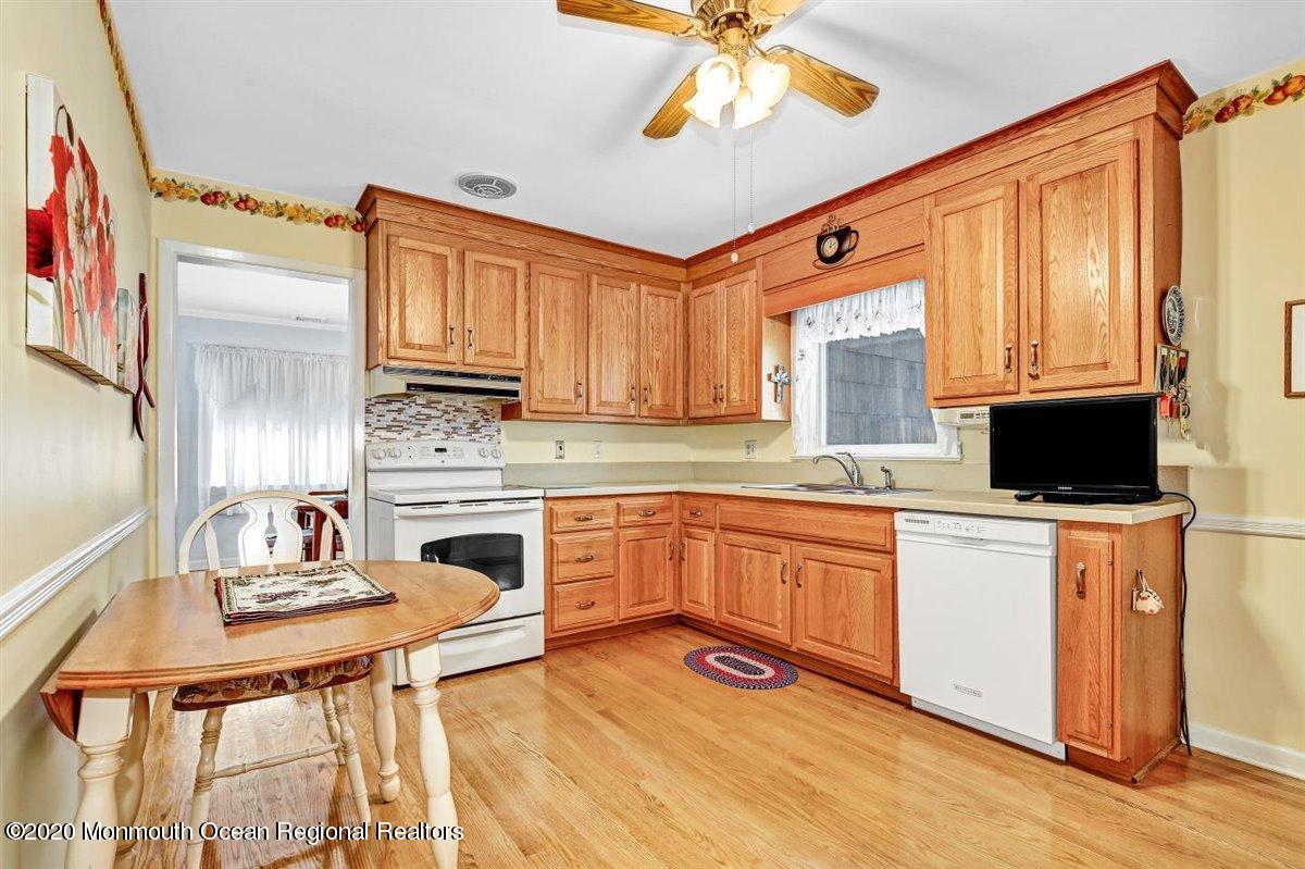 8 Spring Garden Road Lincroft, NJ 07738 - Photo 22 of 34 Kitchen