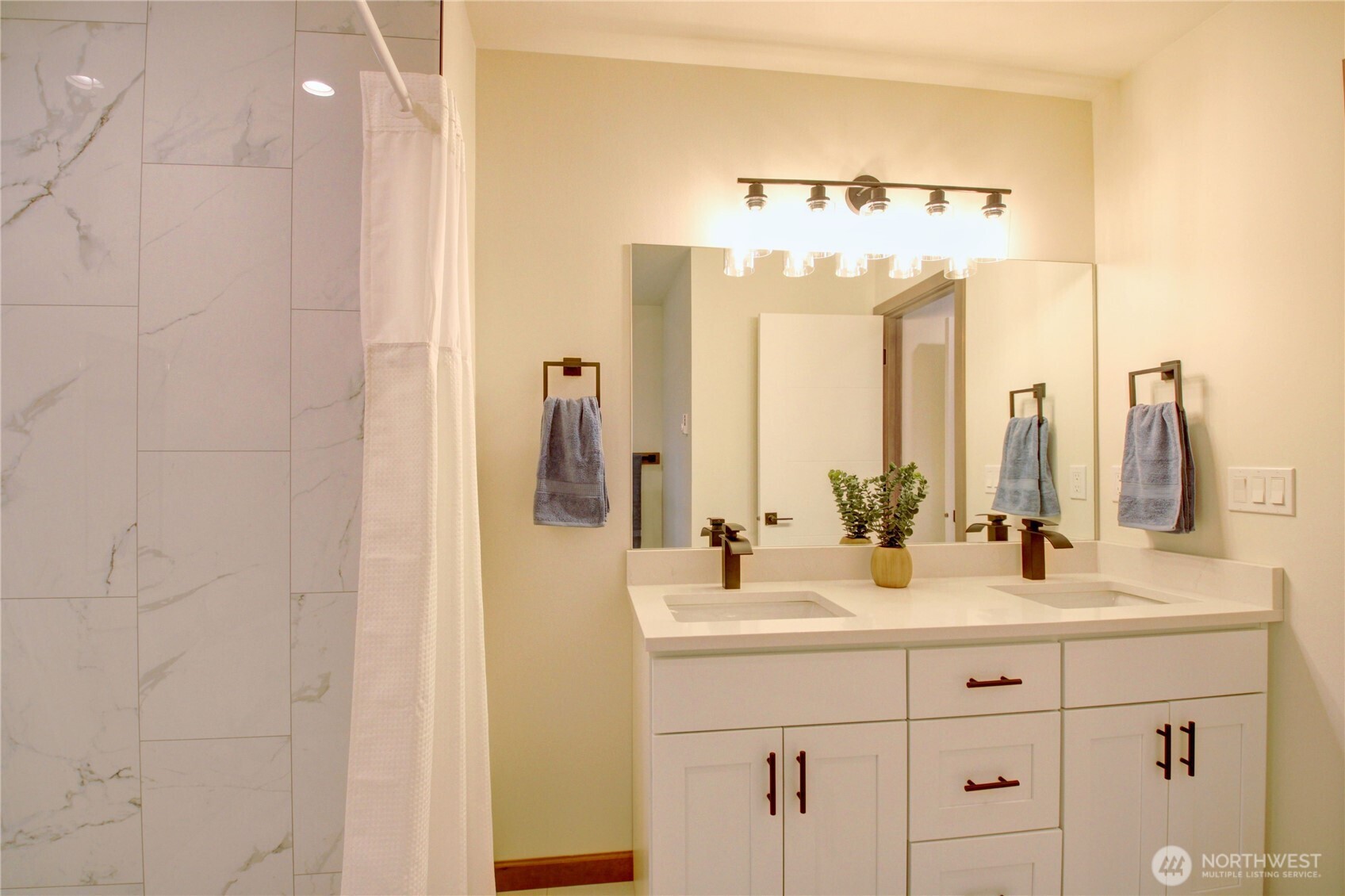 8 Shetland Court Bellingham, WA 98229 - Photo 26 of 40