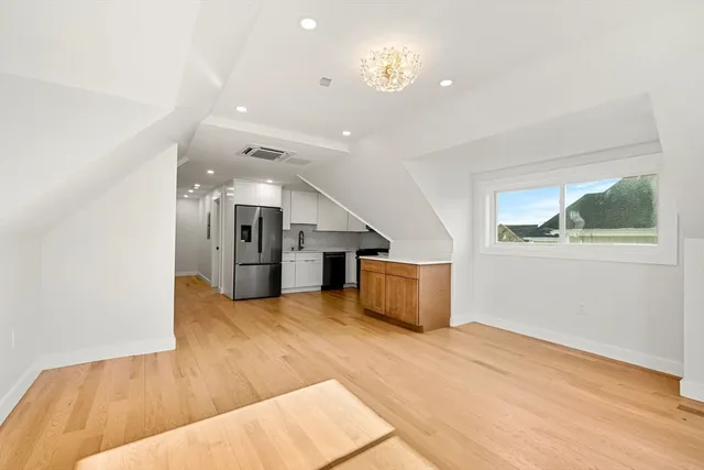 $389,999 | 12 Sewall Avenue, Unit 3, Winthrop, MA 02152