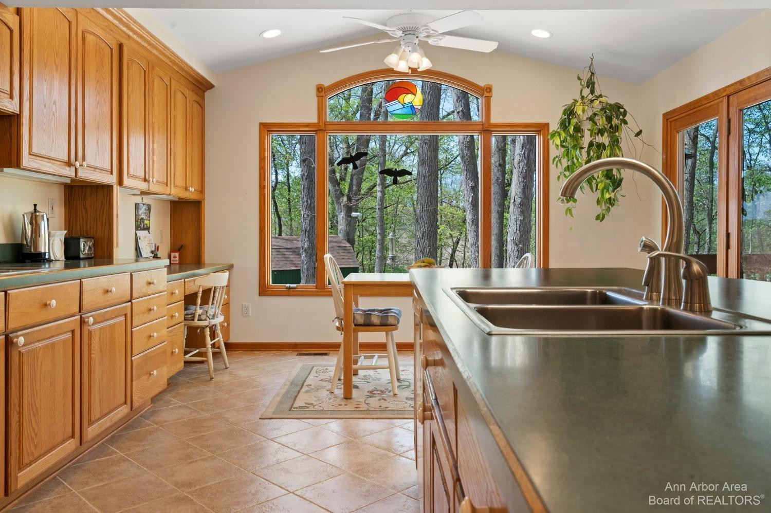 7725 Jennings Road Whitmore Lake, MI 48189 - Photo 4 of 89 Photo 4