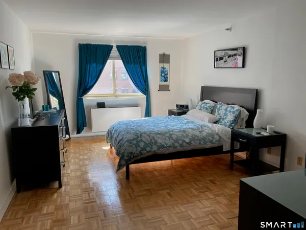 $4,000 | 143 Hoyt Street, Unit 4K, Stamford, CT 06905