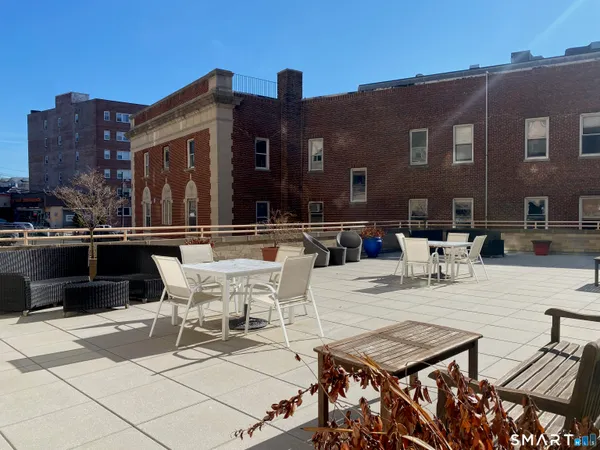 $4,000 | 143 Hoyt Street, Unit 4K, Stamford, CT 06905