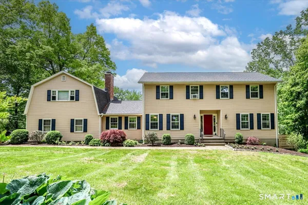 $659,900 | 12 Saddle Ridge Road, New Milford, CT 06776