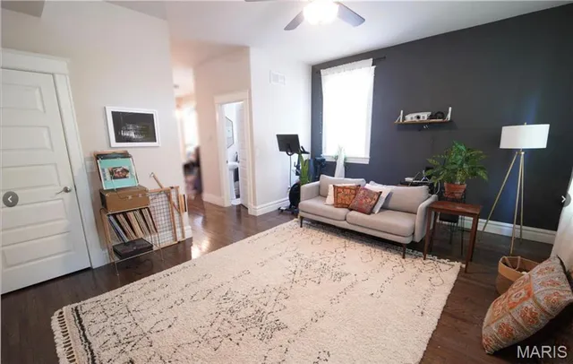 $2,750 | 4227 McRee Avenue, St. Louis, MO 63110