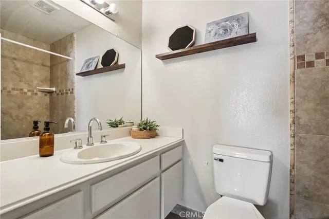 $499,000 | 5050 Canyon Crest Drive, Unit 22, Riverside, CA 92507