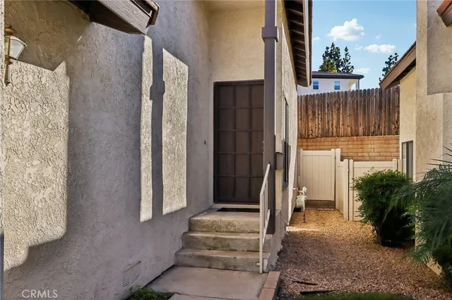 $499,000 | 5050 Canyon Crest Drive, Unit 22, Riverside, CA 92507