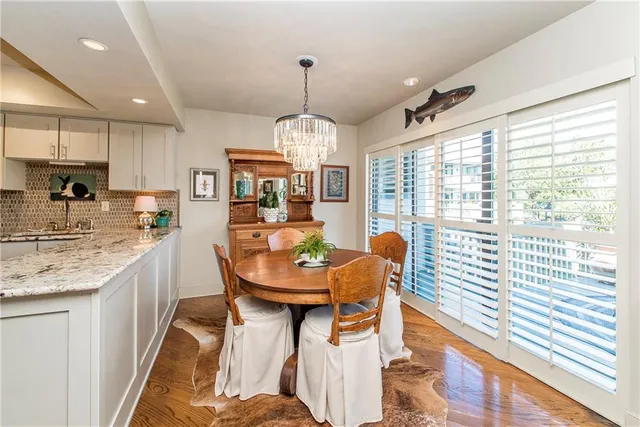 $600,000 | 100 Tchefuncte Oaks Drive, Unit 100, Mandeville, LA 70471