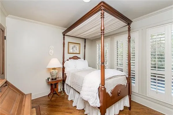 $600,000 | 100 Tchefuncte Oaks Drive, Unit 100, Mandeville, LA 70471