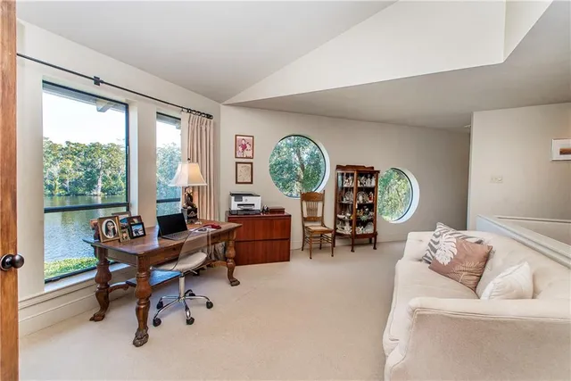 $600,000 | 100 Tchefuncte Oaks Drive, Unit 100, Mandeville, LA 70471