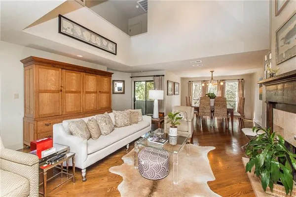 $600,000 | 100 Tchefuncte Oaks Drive, Unit 100, Mandeville, LA 70471