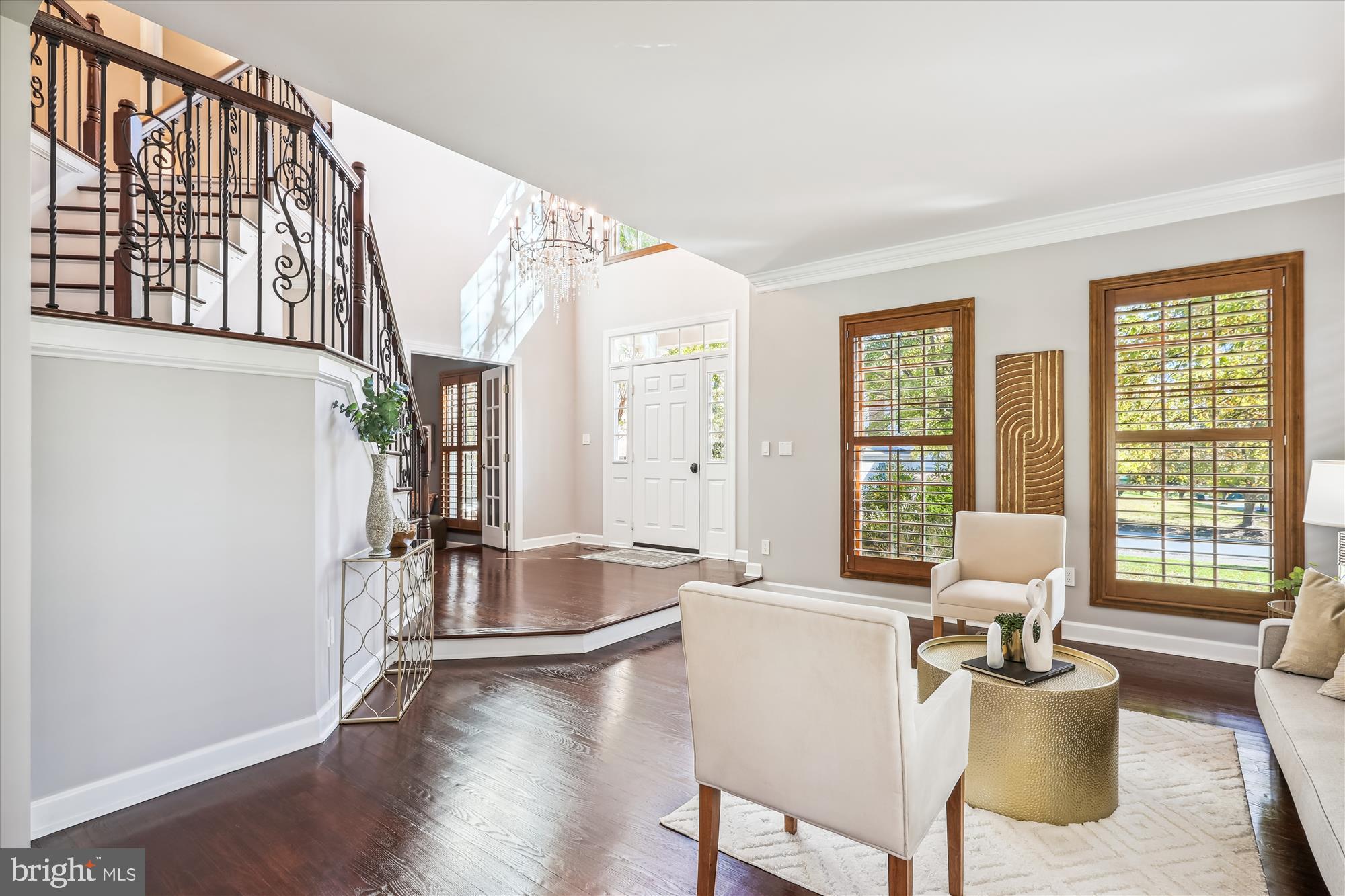 1162 Meadowlook Court Reston, VA 20194 - Photo 12 of 86 Formal Living Room
