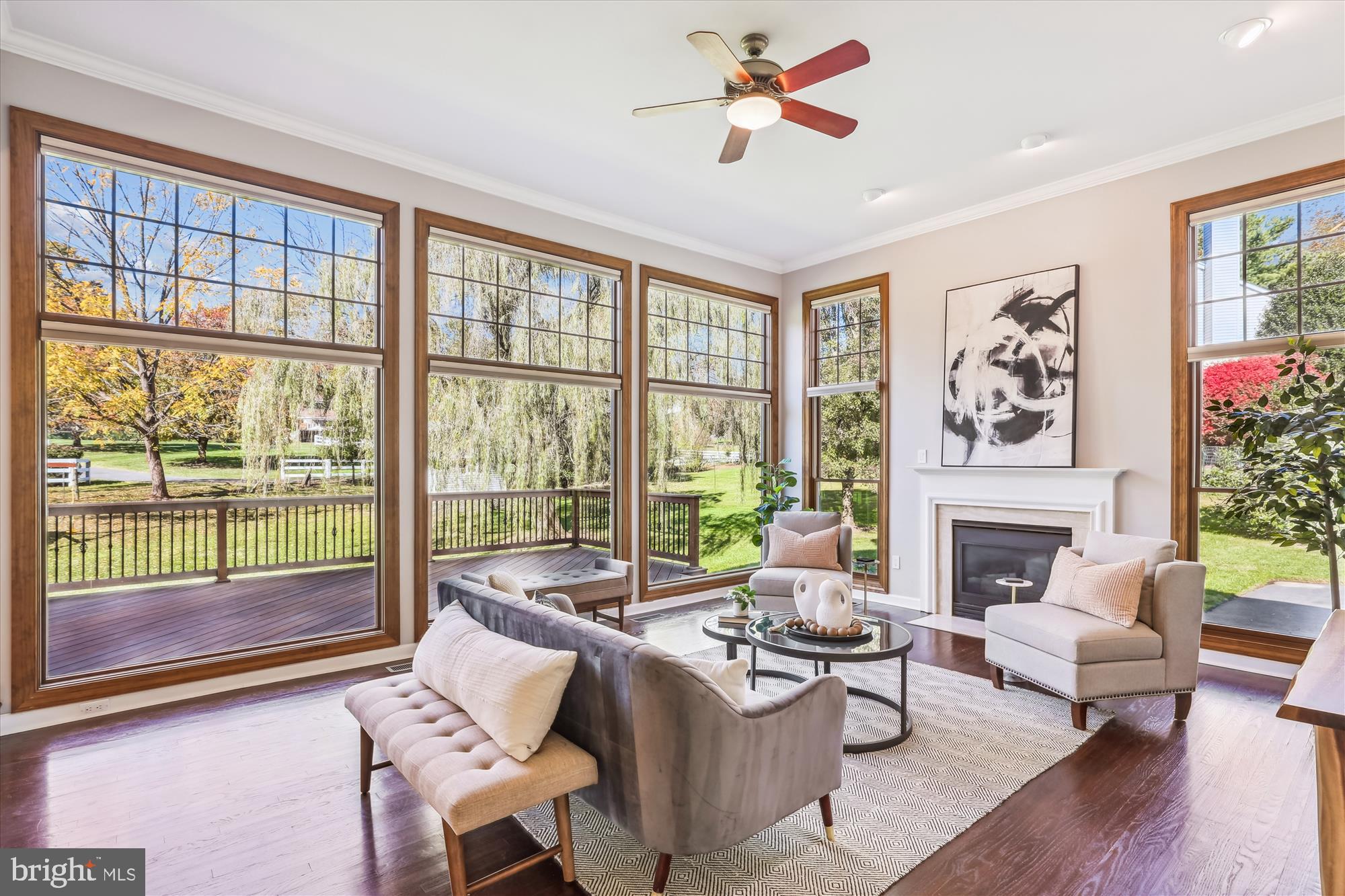 1162 Meadowlook Court Reston, VA 20194 - Photo 25 of 86 Familyroom with WALL OF WINDOWS
