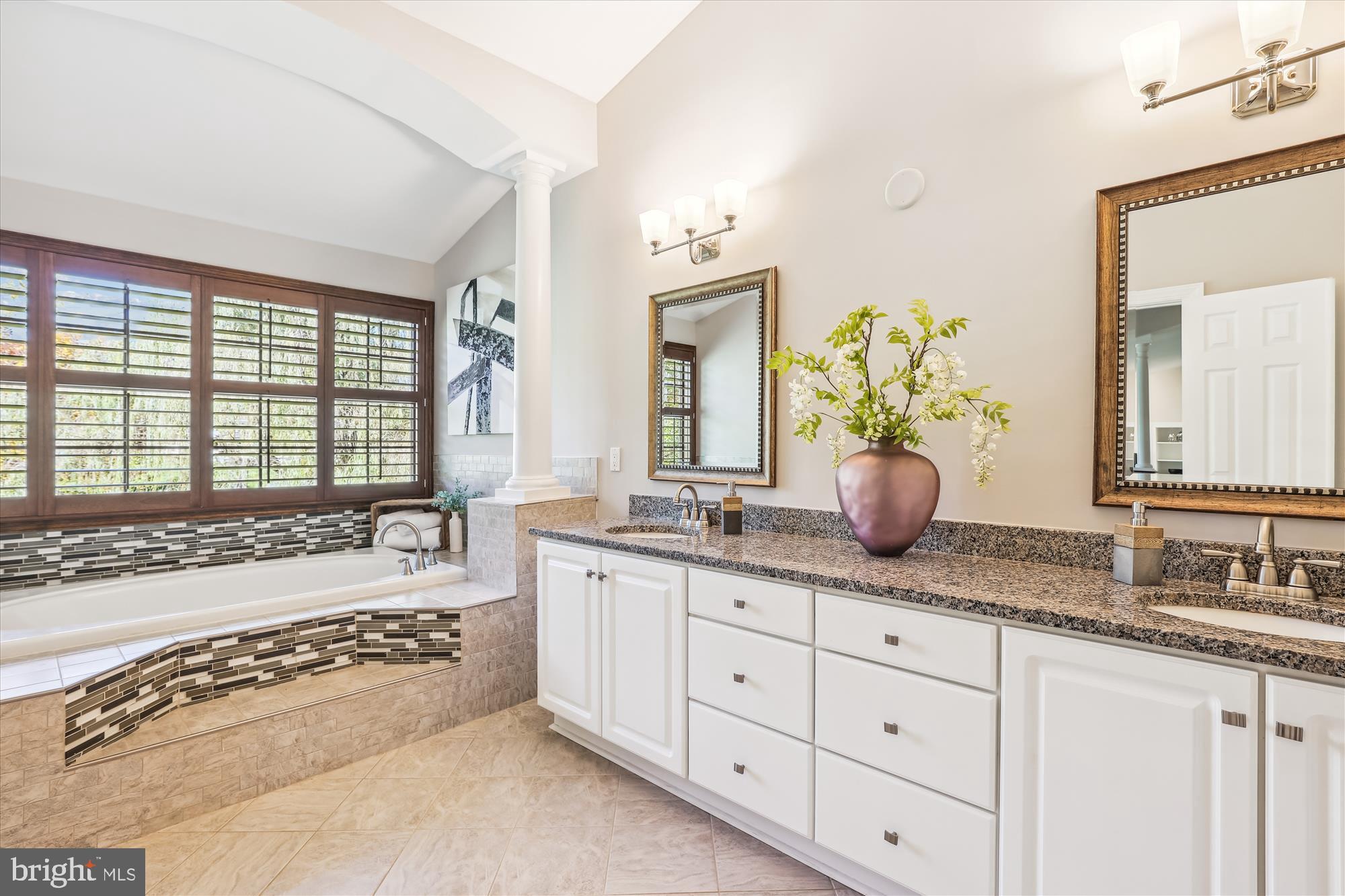 1162 Meadowlook Court Reston, VA 20194 - Photo 40 of 86 Gorgeous Upgraded Luxury Bathroom