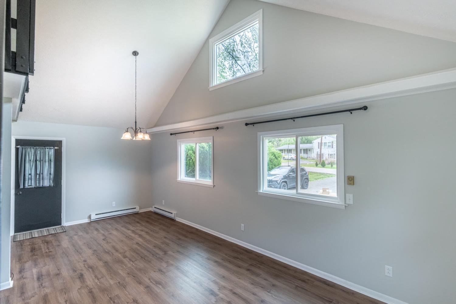 8007 Thomas Road Middletown, OH 45042 - Photo 6 of 29 Gallery Image 6