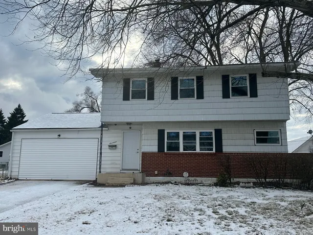 $439,000 | 17 Pearson Drive, Newark, DE 19713