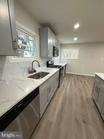 $439,000 | 17 Pearson Drive, Newark, DE 19713