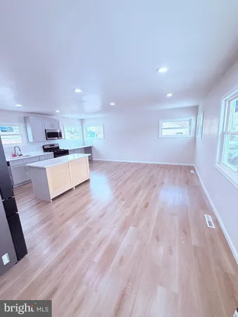 $419,000 | 17 Pearson Drive, Newark, DE 19713