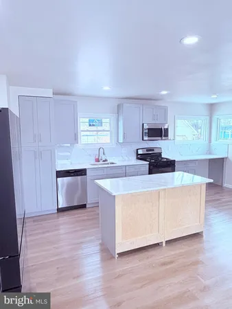 $419,000 | 17 Pearson Drive, Newark, DE 19713