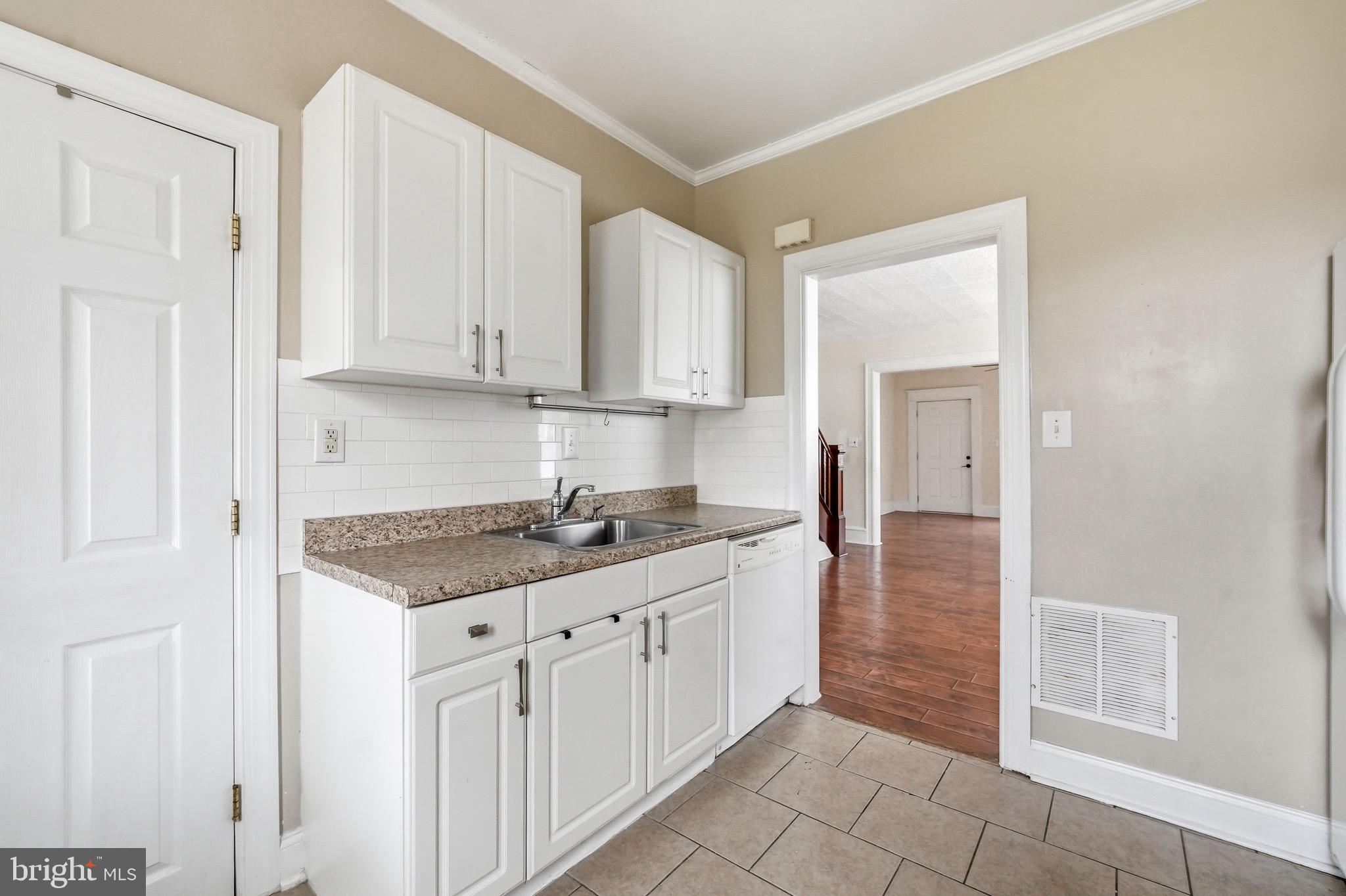 119 Grandview Avenue Pitman, NJ 08071 - Photo 17 of 72